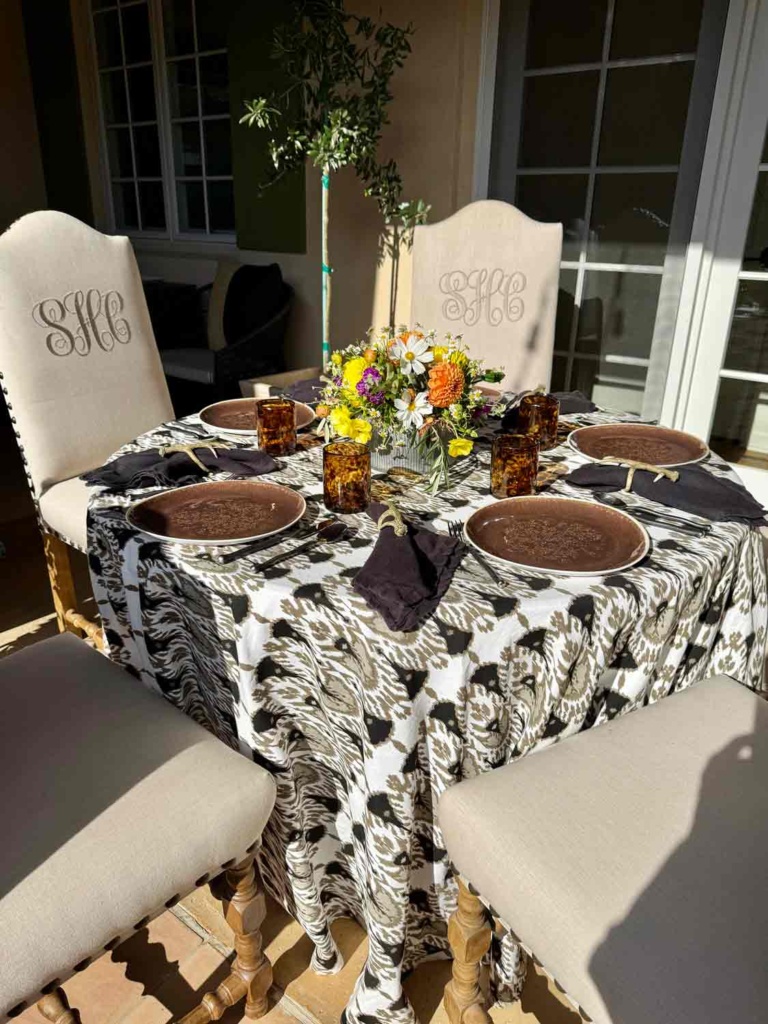 Courtyard Dining Table