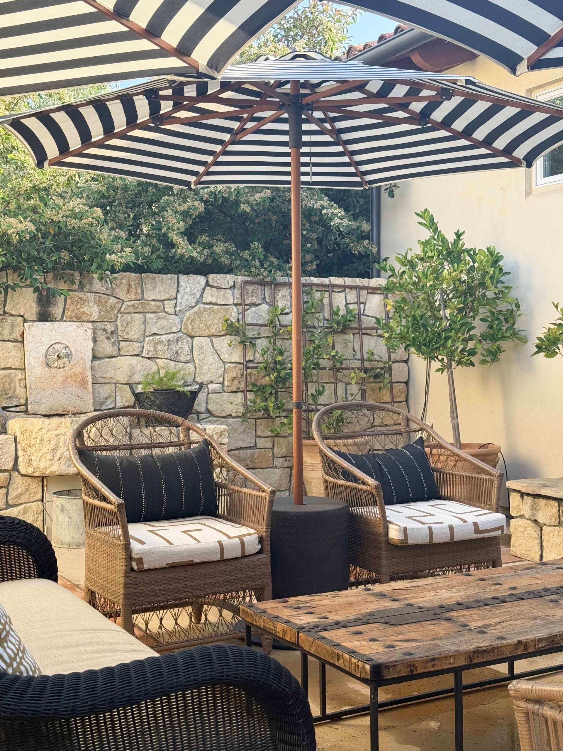 courtyard chairs-cindy hattersley design