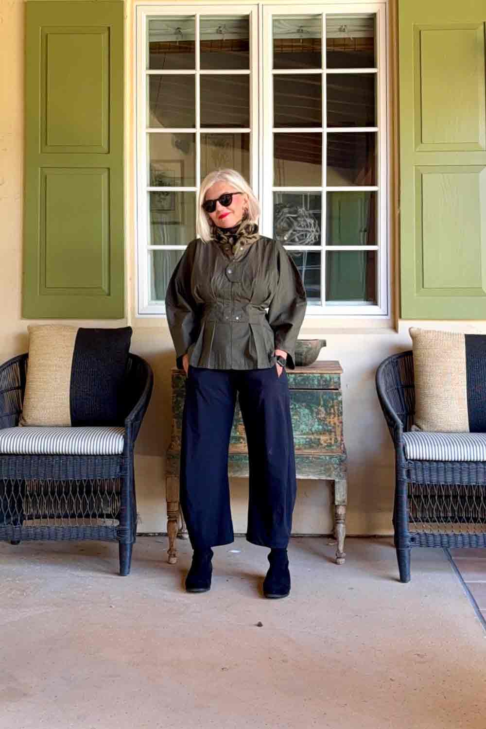 Banana Republic Top Ruti Pants