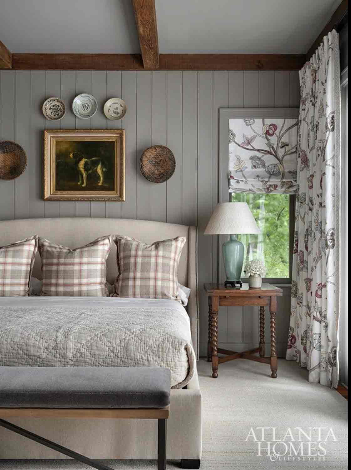 Highlands bedroom designed by Stanley Dixon & Betty Burgess in ATHL