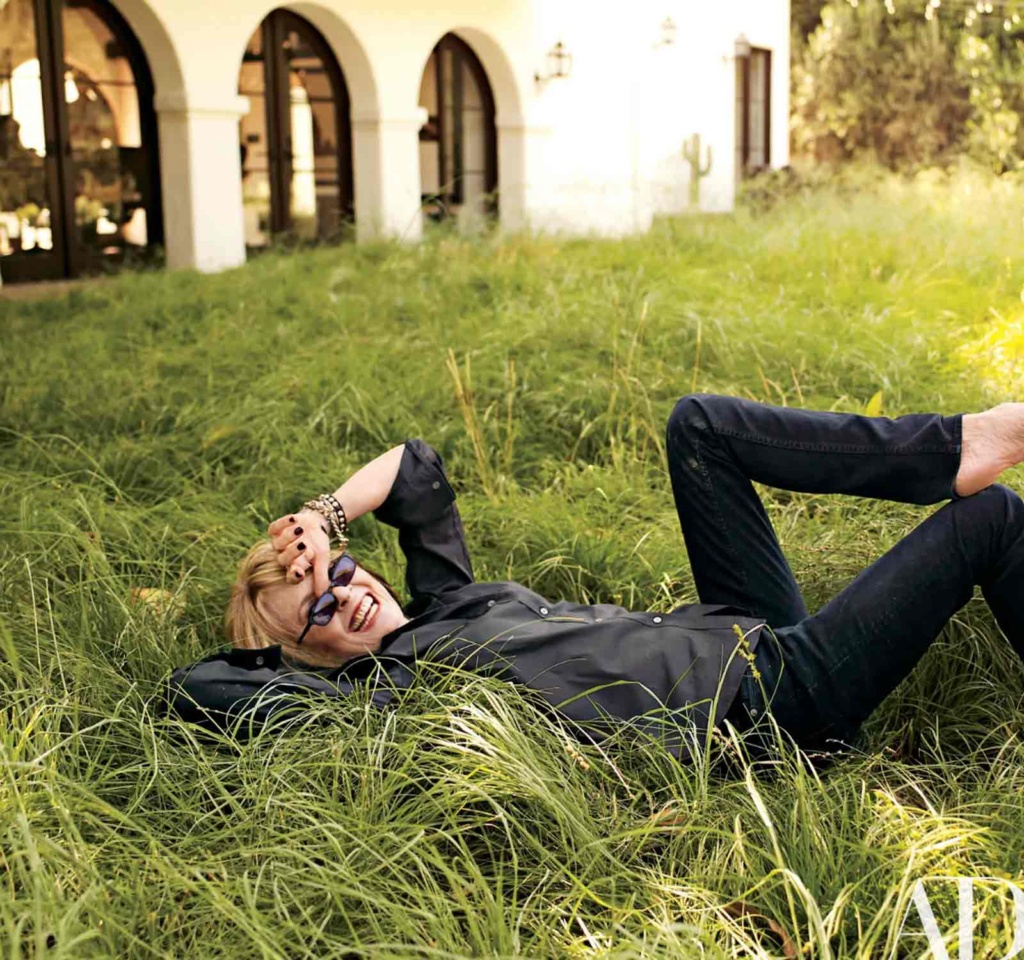 Diane Keaton in yard of her Beverly Hills home