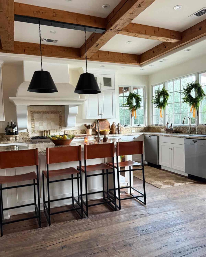 Kitchen Christmas Cindy Hattersley