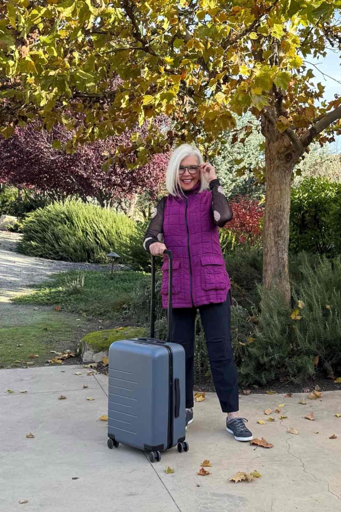 Lisa Bayne pant, vest and top