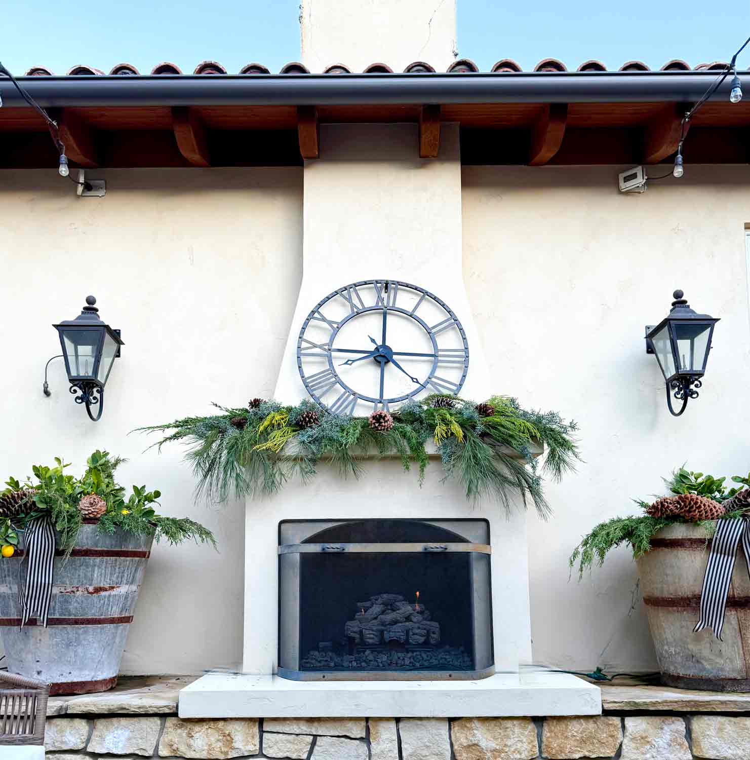 Outdoor Fireplace Christmas