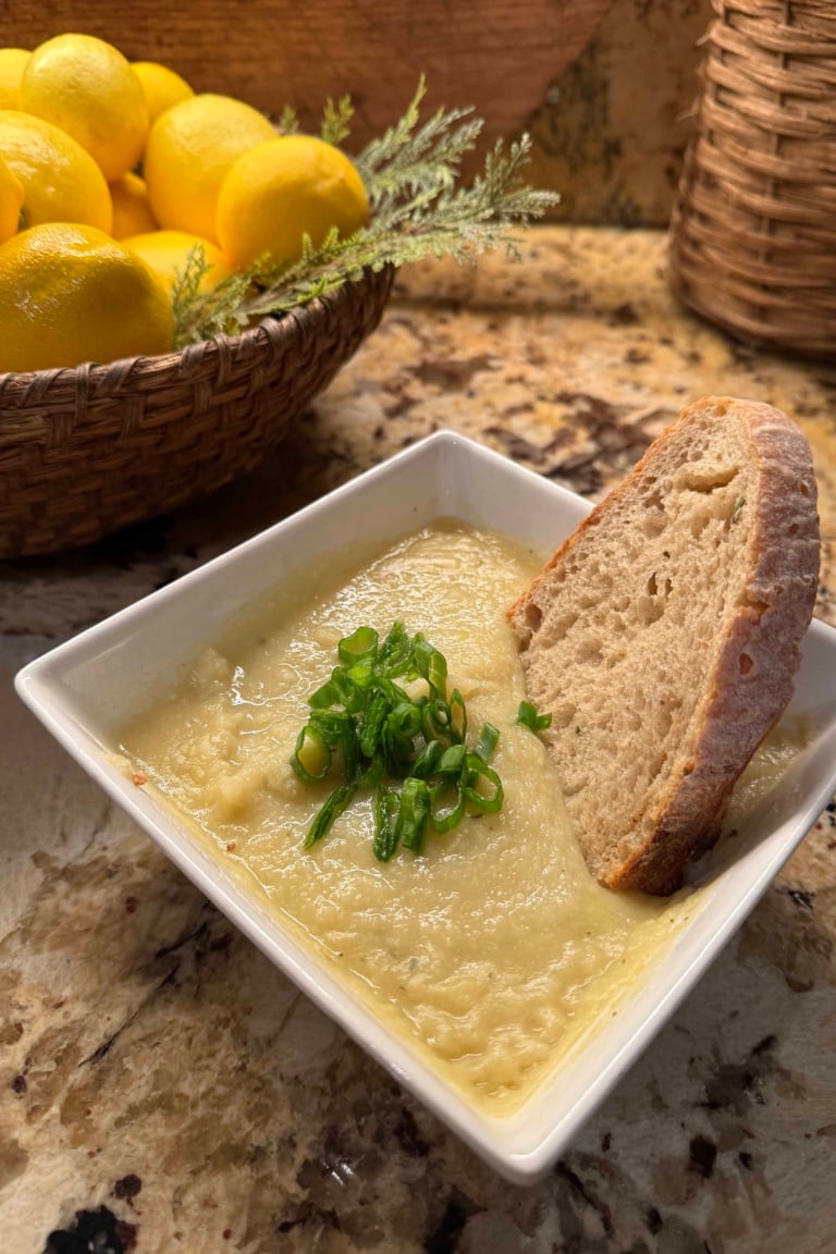 Cauliflower Leek Soup Adapted from Delish