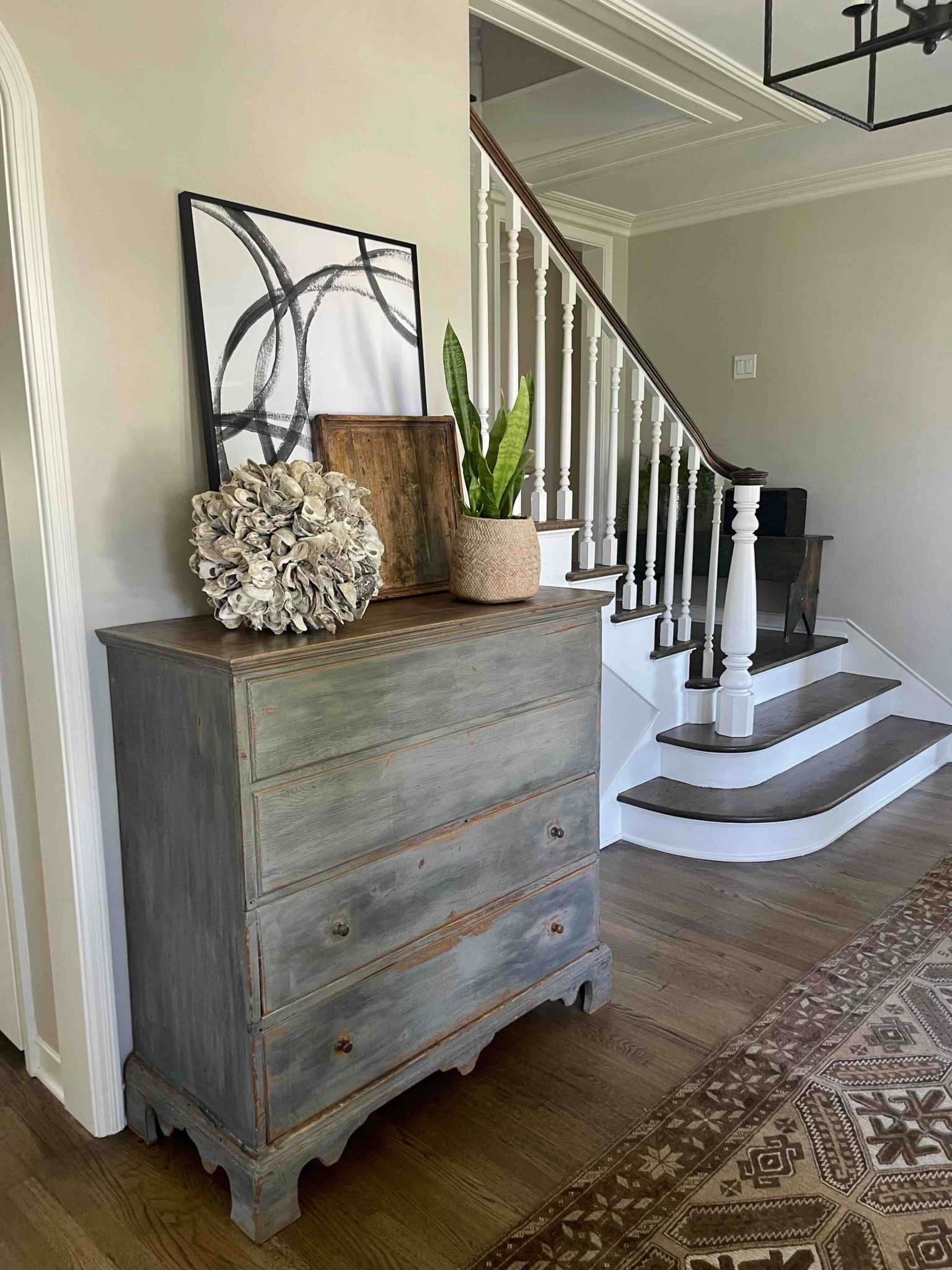 Colonial home entry