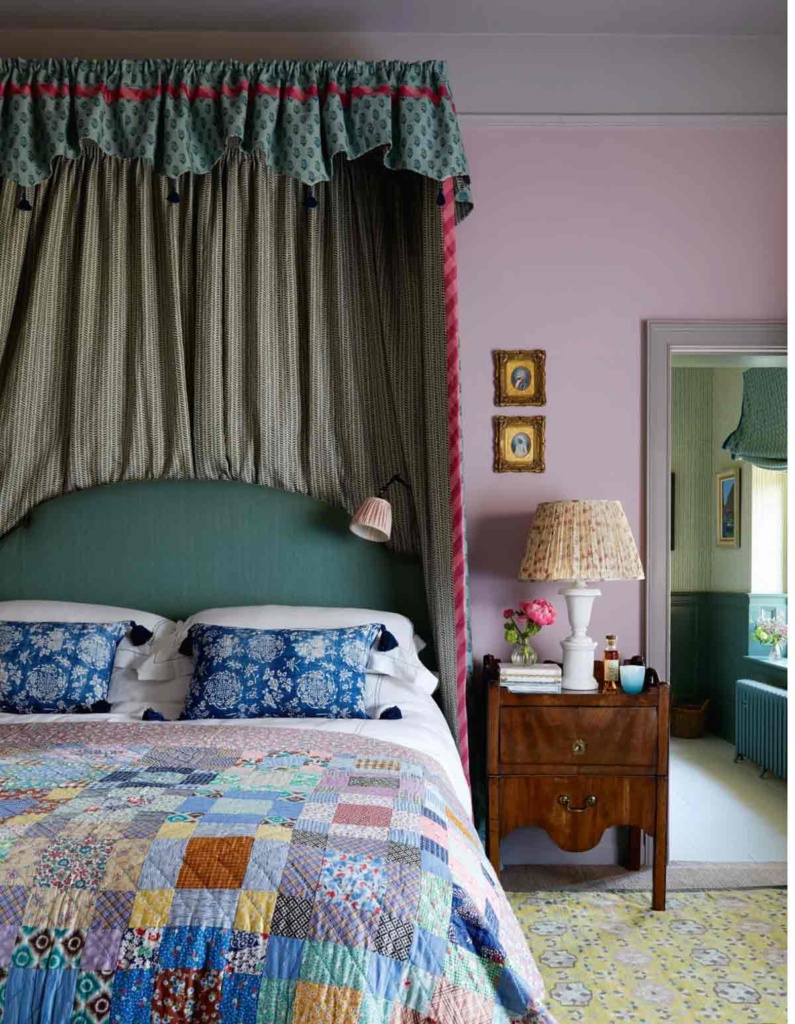Nicole Harding designed lilac bedroom