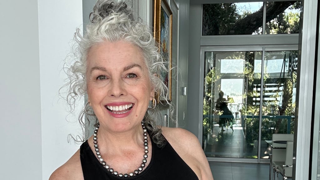 Kerry Lou Henson's Silver Hair Tips