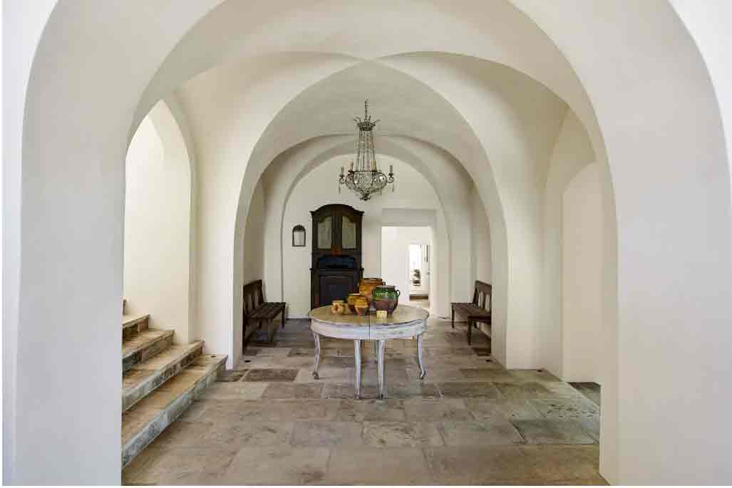 Entry Luberon House