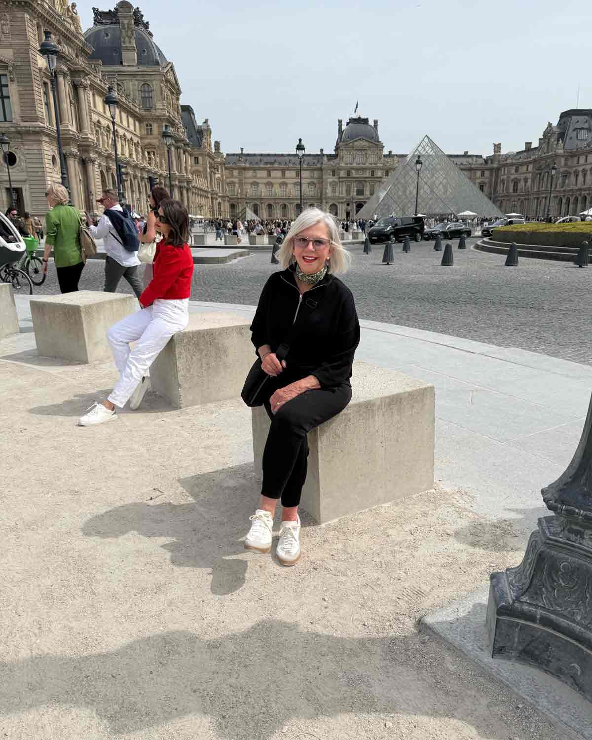 Varley Travel Outfit Cindy Hattersley The Louvre