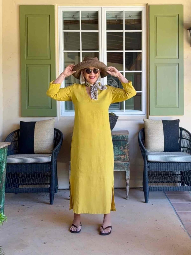 cindy hattersley in luberon dress and i beliv hat