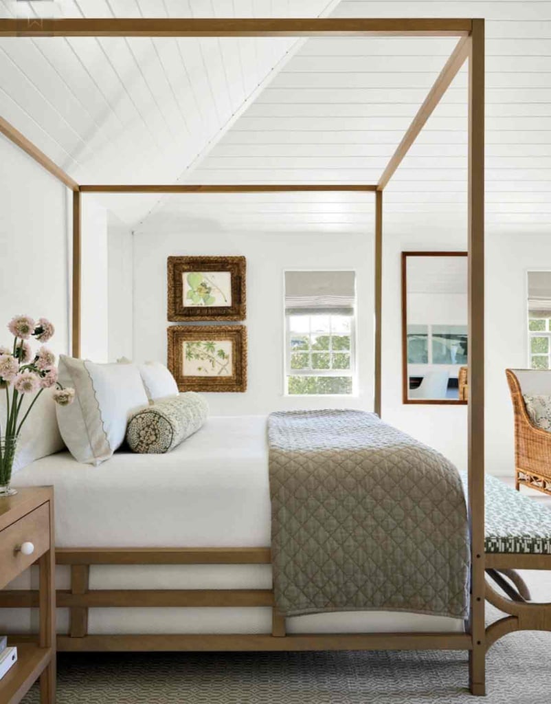 Nantucket bedroom Hugh Jacobson-Meg Lonergun designed