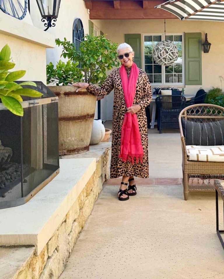 cindy hattersley in leopard and hot pink