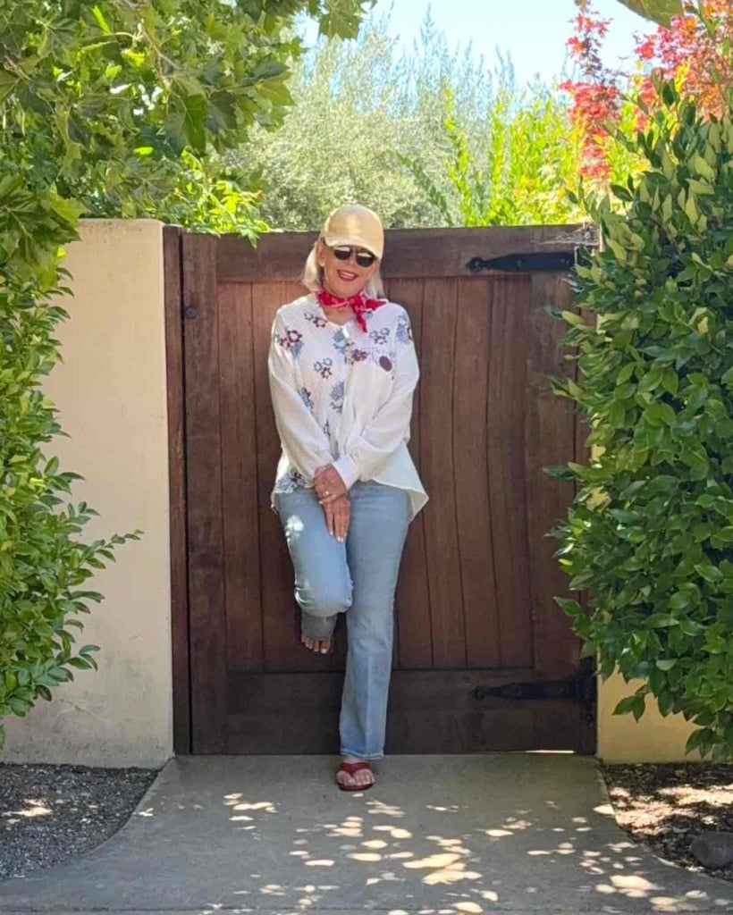 cindy hattersley in mersea top, jeans & bandana
