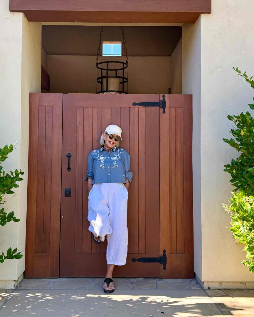 veronica beard top cindy hattersley with white jeans