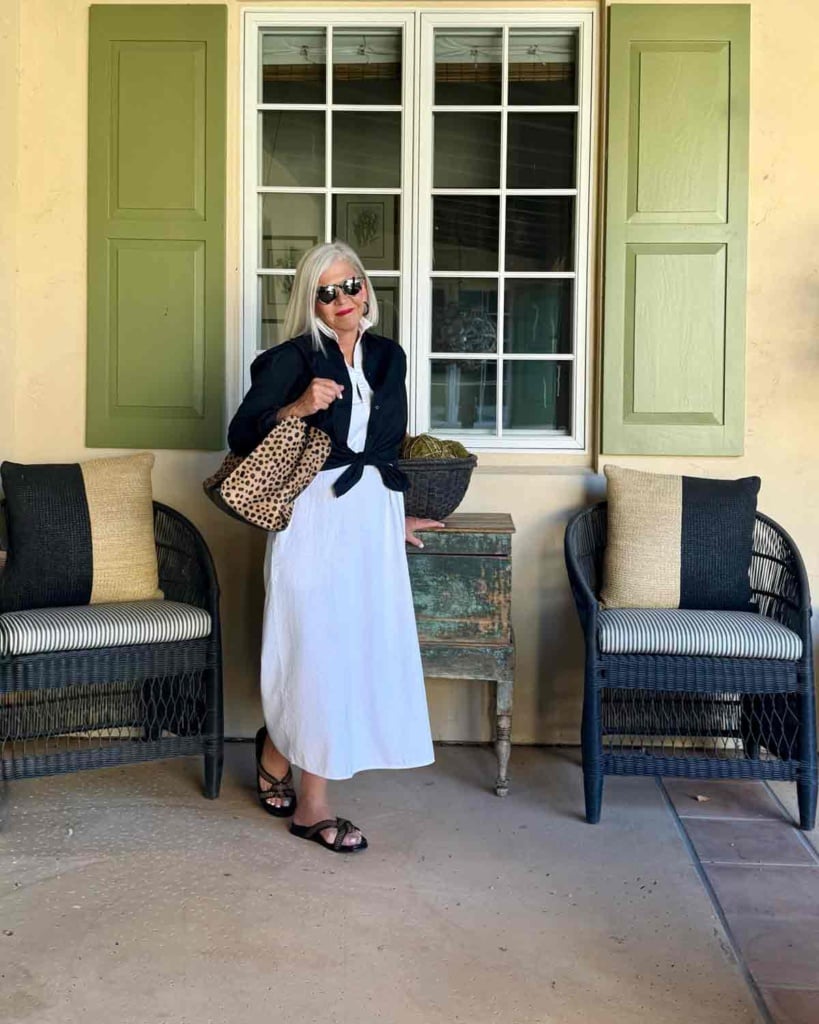 casual dress styling with black button down shirt tied at waist