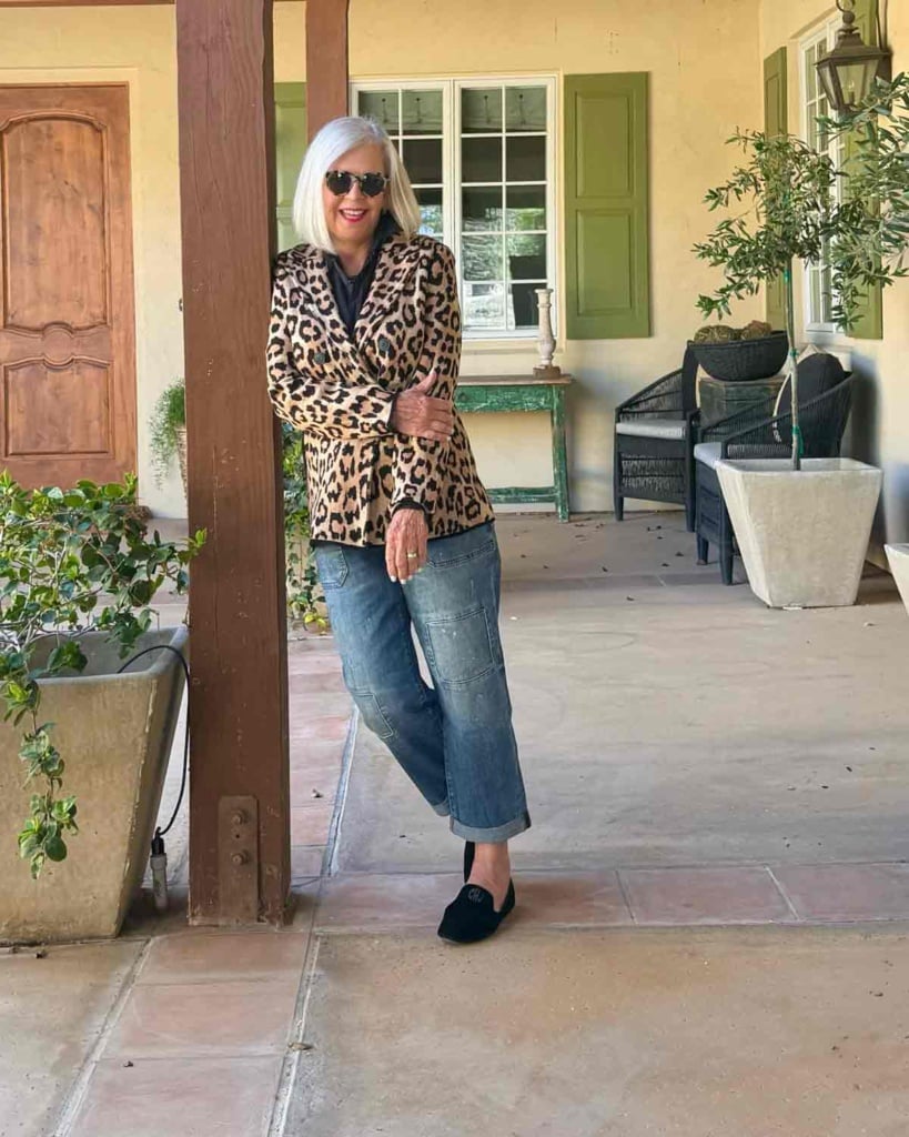 cindy hattersley in Chicos blazer and jeans